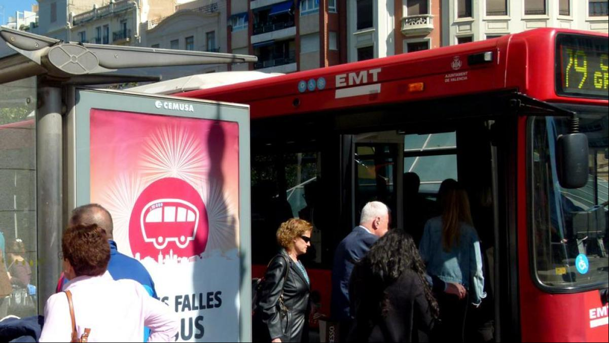 Los buses lanzadera entre València y las áreas industriales arrancarán en enero