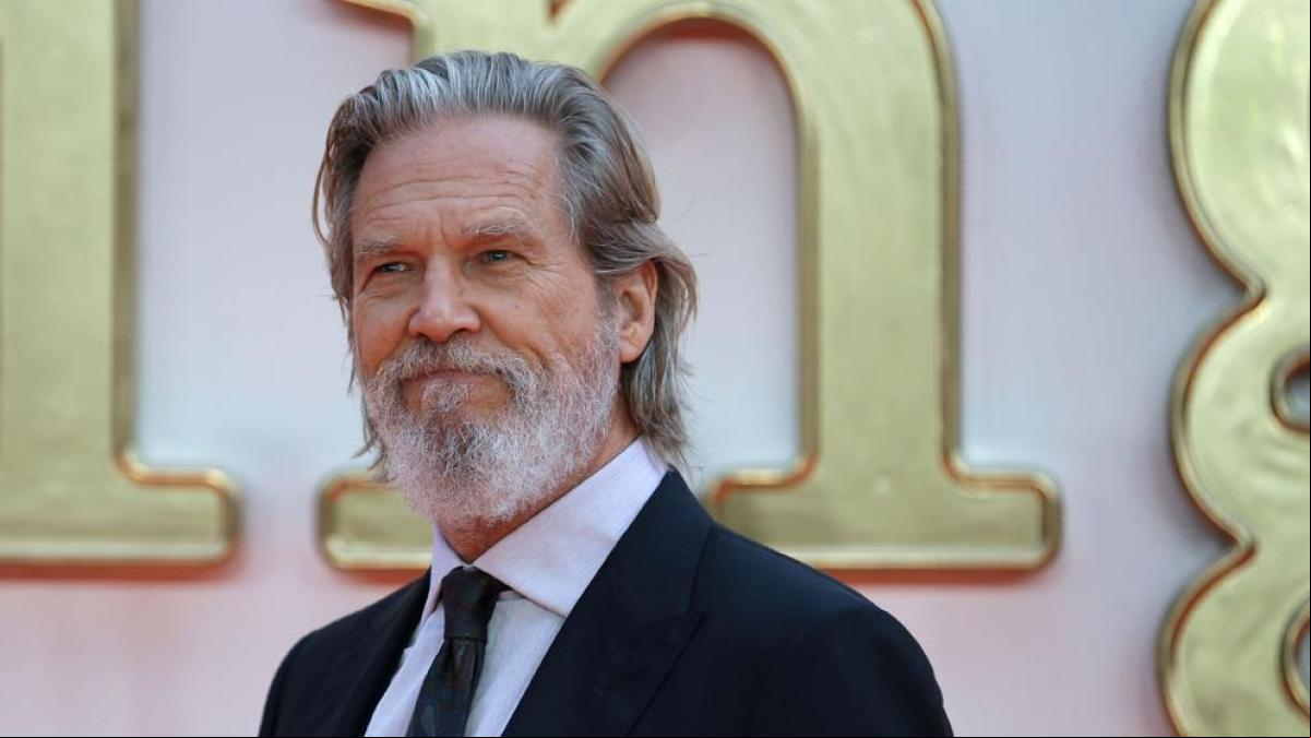 Jeff Bridges comparte una foto en pleno tratamiento contra el cáncer