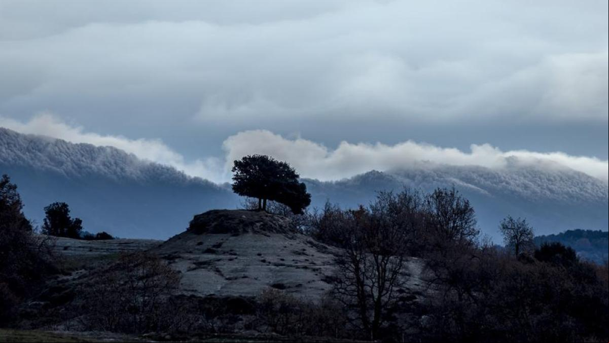 Cimas nevadas en la Serra dels Llancers