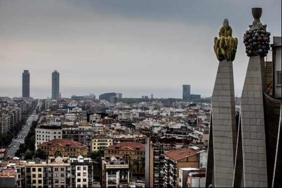 La capitalidad de Barcelona se pone a prueba