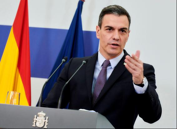 Dos Pedros ante el peligro