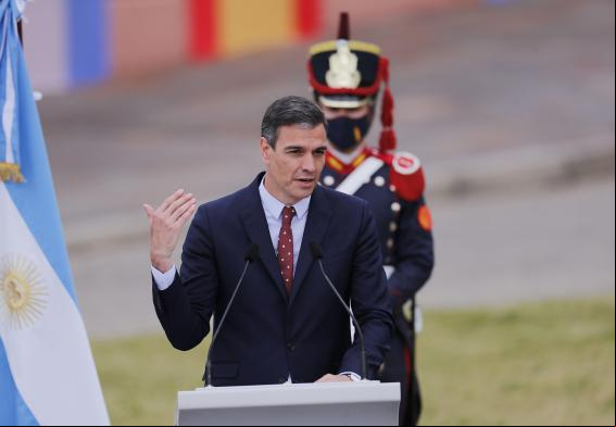 Sánchez pide a la sociedad española “magnanimidad” para conceder los indultos