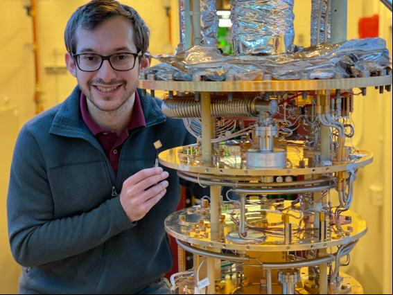Crean el dispositivo cuántico más versátil del mundo gracias al ‘ángulo mágico’ del grafeno