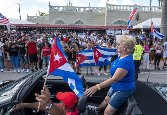 La Pequeña Habana de Miami pide una invasión humanitaria