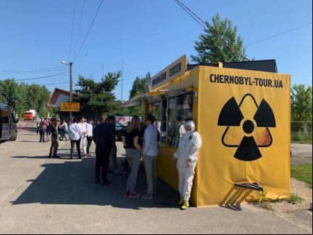 Agencias de viajes que ofrecen turismo a la central de Chernóbil en Ucrania