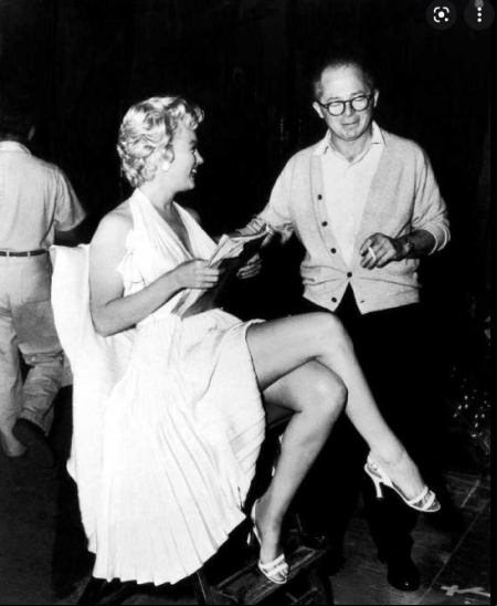 Marilyn Monroe y Billy Wilder en el rodaje de 'La tentación vive arriba' (1955)