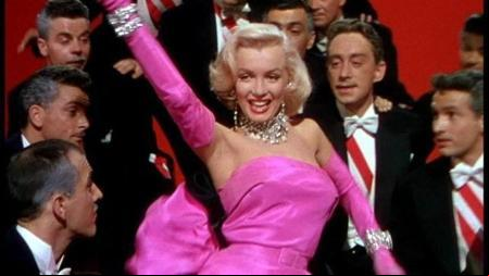 La actriz en 'los caballeros las prefieren rubias' (1953), de Howard Hawks