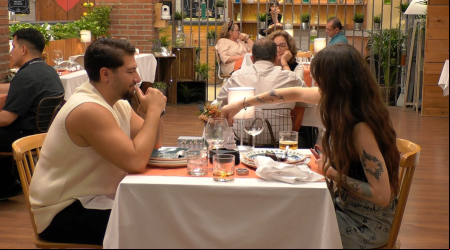Edison y Andrea en 'First Dates'