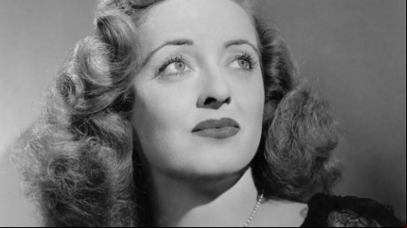Bette Davis, la actriz de talento que llegó a la cima gracias a su gran ambición