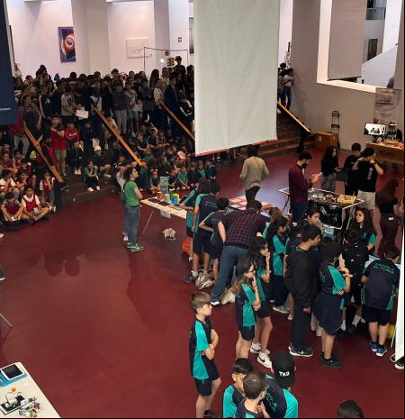 El TecnoCampus se convierte en epicentro del talento joven con la STEAM Party 2025