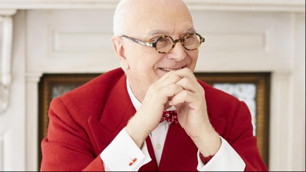 Manolo Blahnik, el zapatero enamorado de Goya que defiende los taconazos