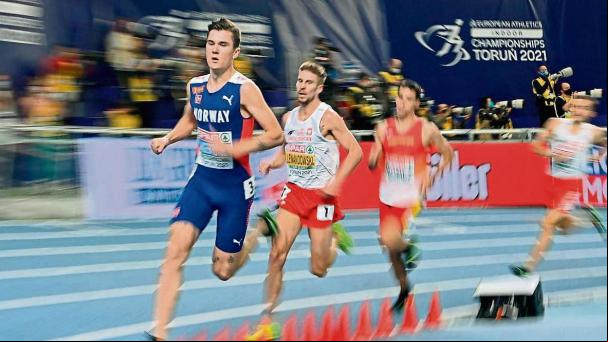 Ingebrigtsen, descalificado y recalificado; Jesús Gómez, bronce en los 1.500 m