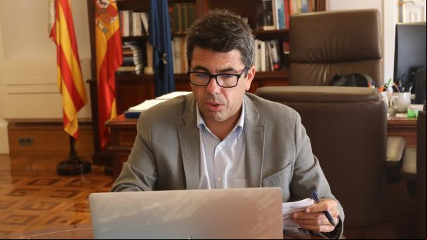 Carlos Mazón se abre espacio en València con el Fondo de Cooperación Municipal