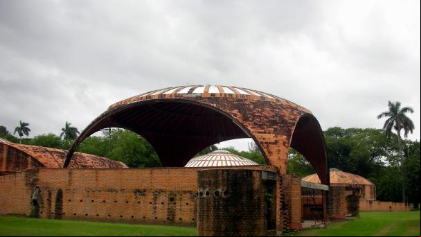 ¿Qué proyecto estrella de Fidel Castro se salvó gracias a Gaudí?