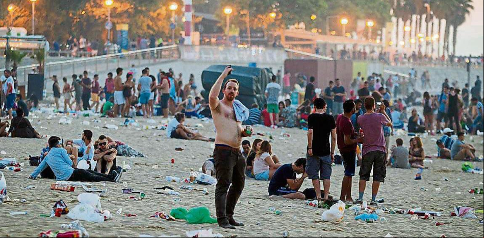 Barcelona prevé tener abiertas las playas durante la verbena de San Juan