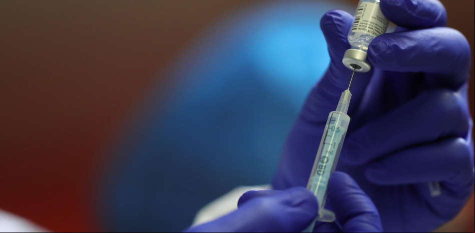 Sanidad estudia otras cuatro variantes de la covid de interés creciente para España