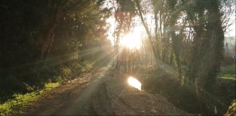 Cálido atardecer de invierno en Tordera