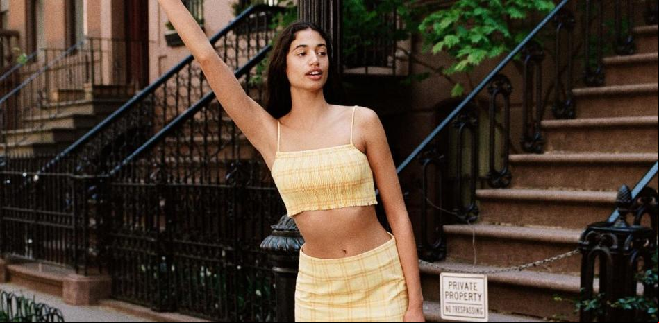 El truco de la falda de Zara que te hará parecer más alta El truco de la falda de Zara que te hará parecer más alta