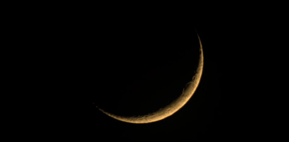 El encanto de la luna nueva de primavera