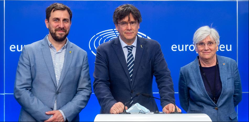 Puigdemont, al margen de los indultos