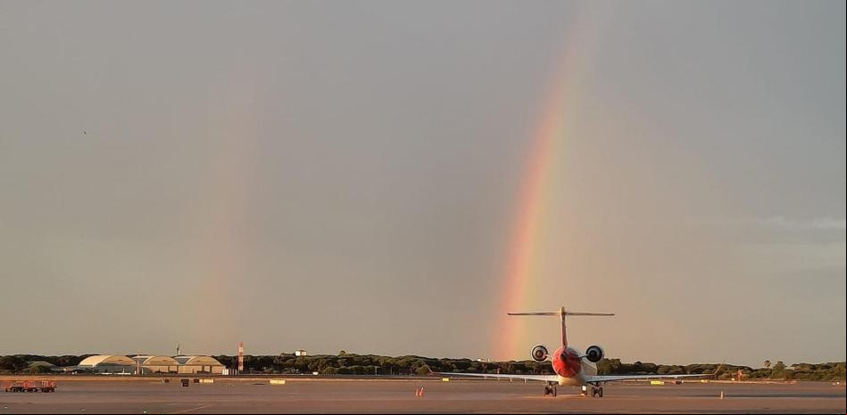 Doble arco iris en el aeropuerto de Barcelona