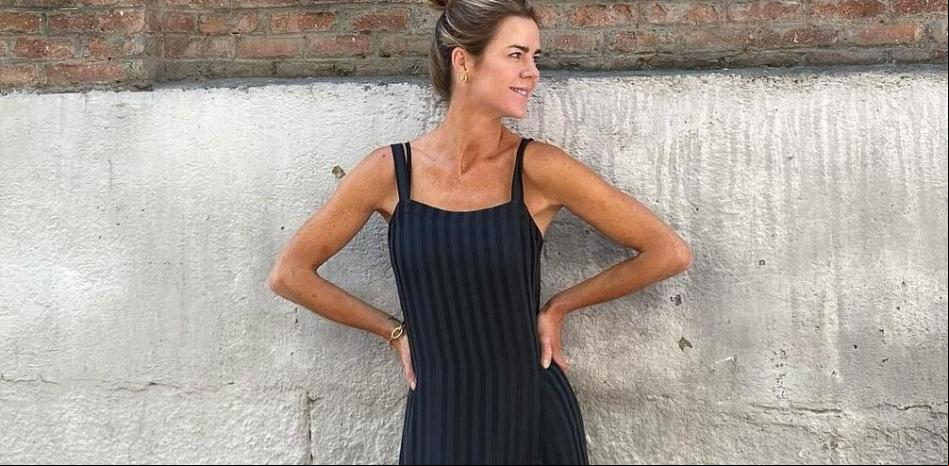 Amelia Bono reinventa el clásico vestido negro