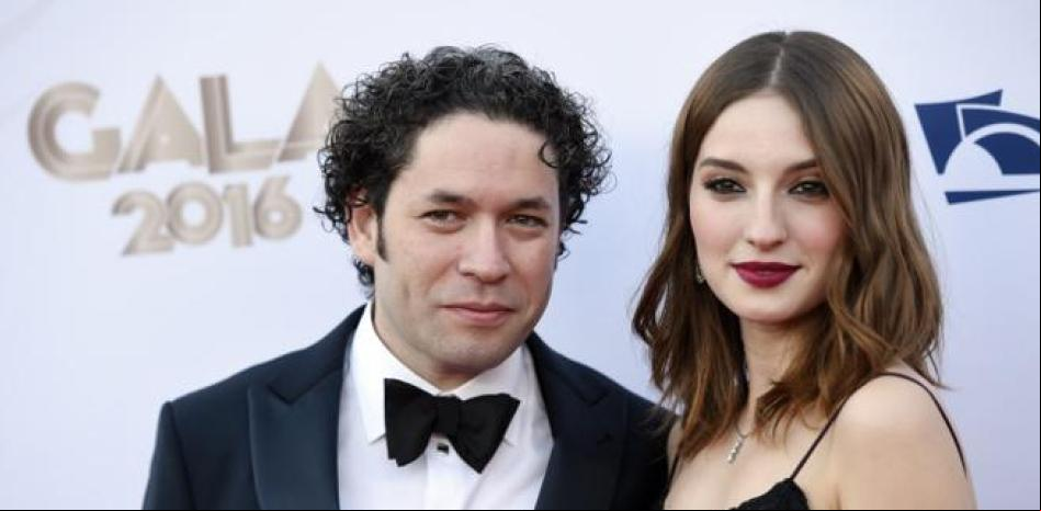 Gustavo Dudamel le declara su amor infinito a su esposa, María Valverde