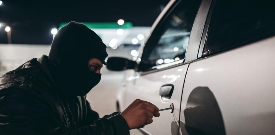 10 consejos para evitar que te roben el coche en verano