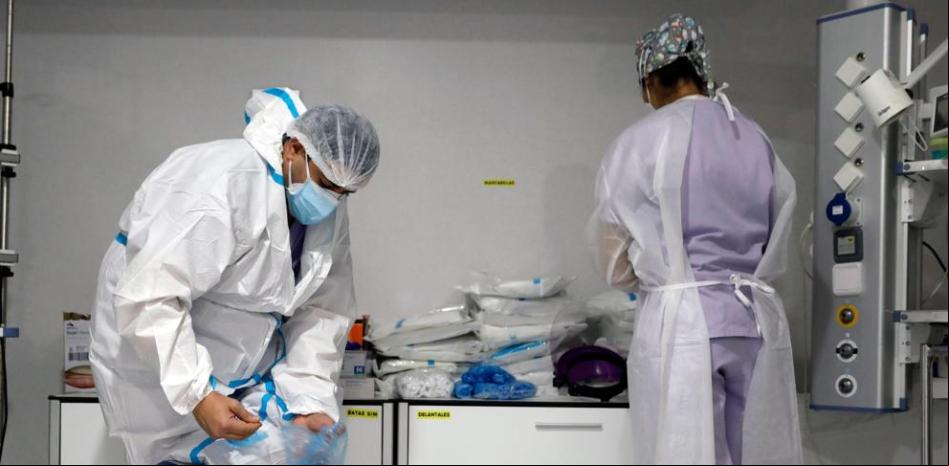 Más de 7.200 sanitarios valencianos se han contagiado de covid desde que estalló la pandemia