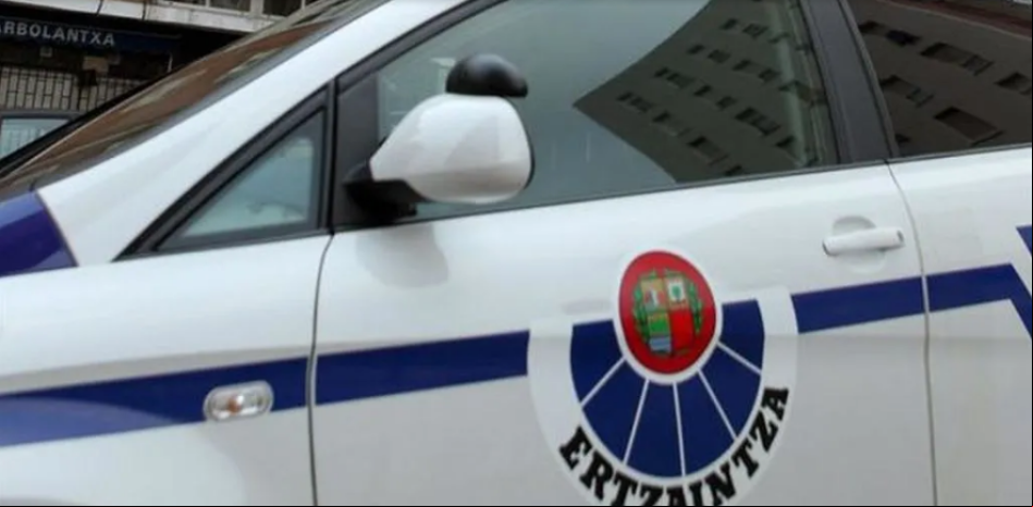 La Ertzaintza investiga el homicidio de una mujer tras aparecer su marido muerto en la ría