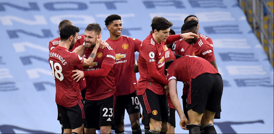 El United rompe la racha del City en el derbi de Manchester