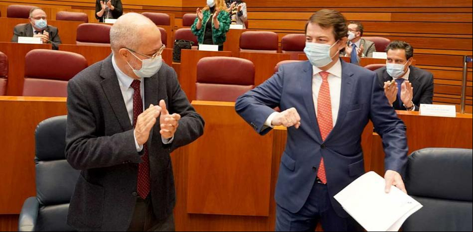Fracasa la moción de censura presentada por el PSOE contra el presidente de Castilla y León