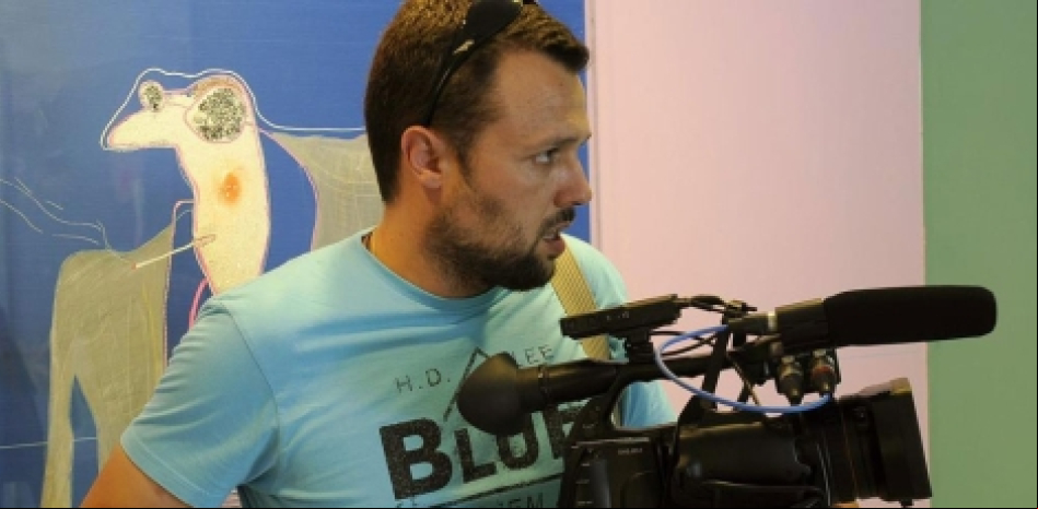 Roberto Fraile, el cámara asesinado en Burkina Faso que cubrió conflictos armados en medio mundo