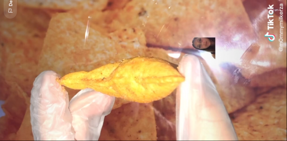 Una niña gana 17.000 euros por encontrar un Dorito único