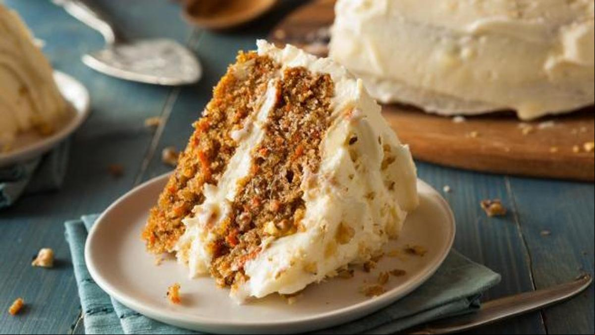 Carrot cake: cómo hacer la receta de tarta de zanahoria