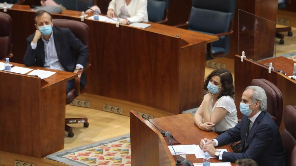 El exconsejero Reyero acusa a Ayuso de “manipular” y “retorcer la verdad” sobre las muertes en las residencias