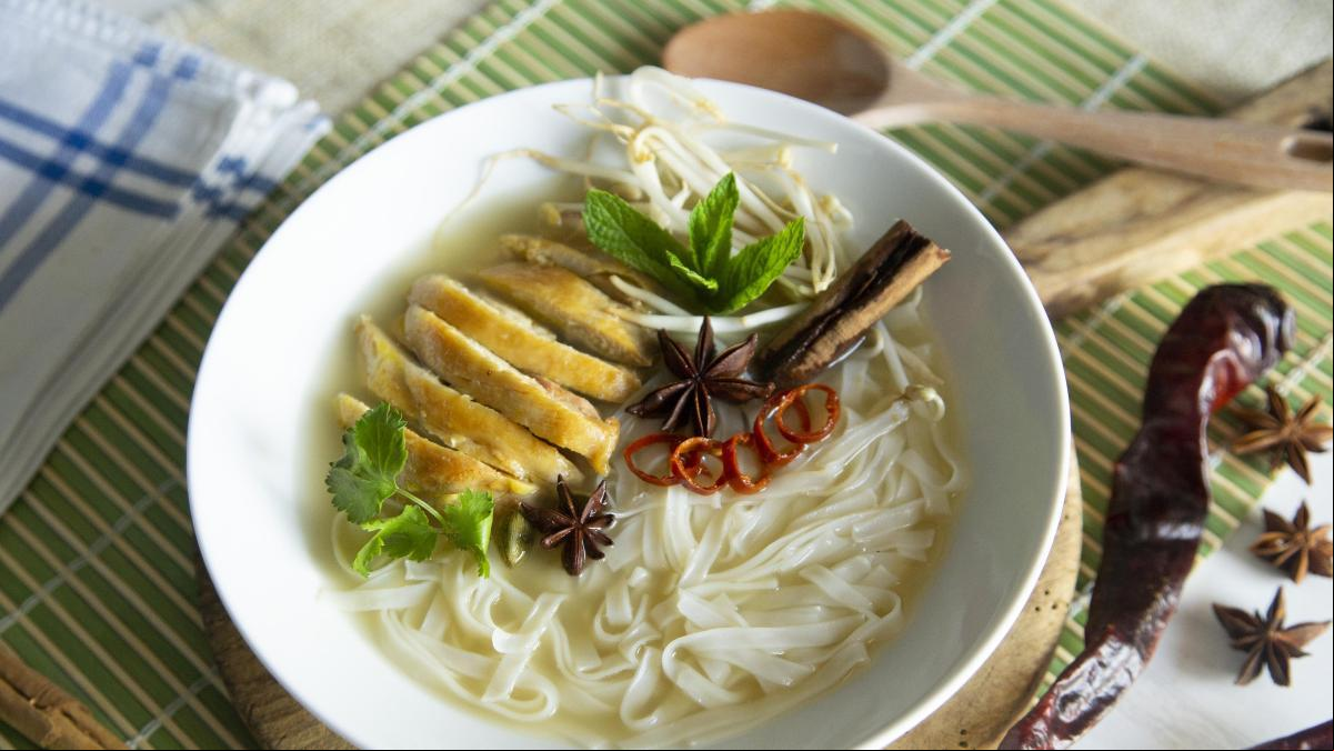 Cómo hacer sopa de pho
