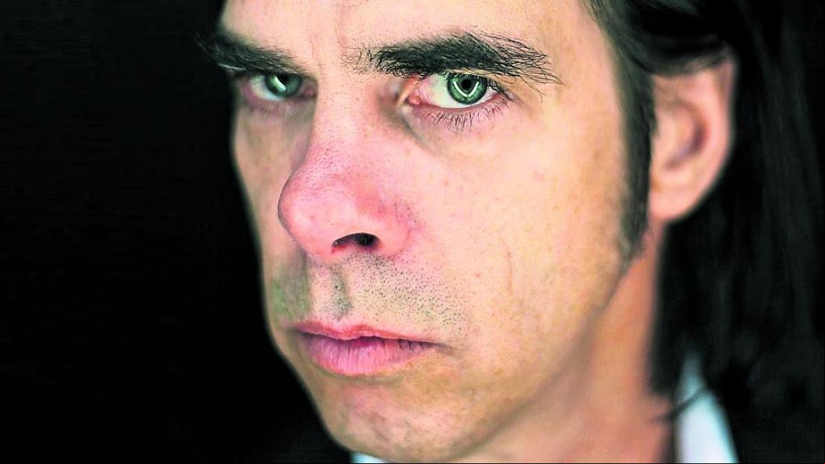 Las tragedias en la vida de Nick Cave y la extraña conducta de su hijo Jethro días antes de morir