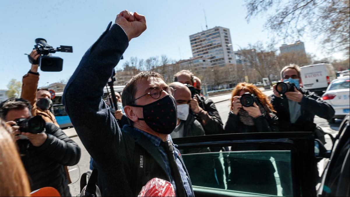 El abogado rebotado, la falsa niñera y pagos en México, la causa contra Podemos se desvanece
