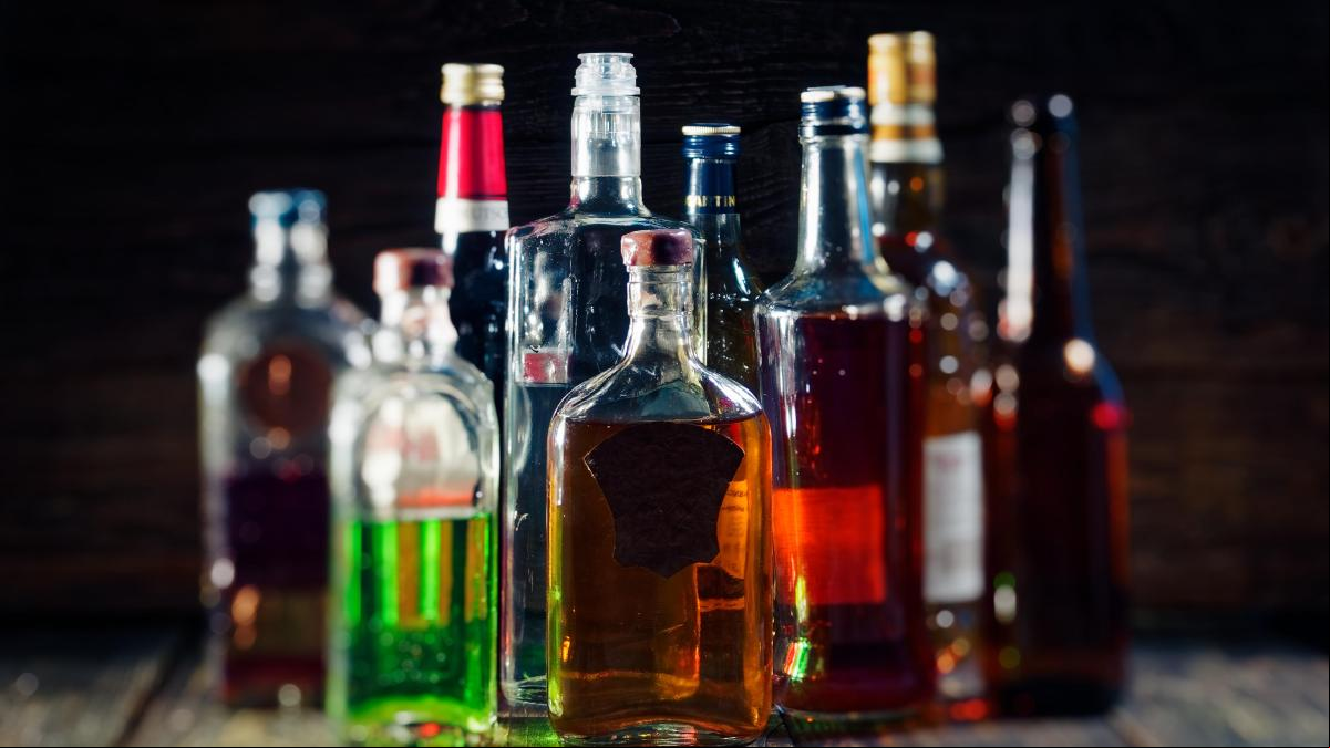 “Causa cáncer”: la OMS exige etiquetar las bebidas alcohólicas en Europa con esta advertencia