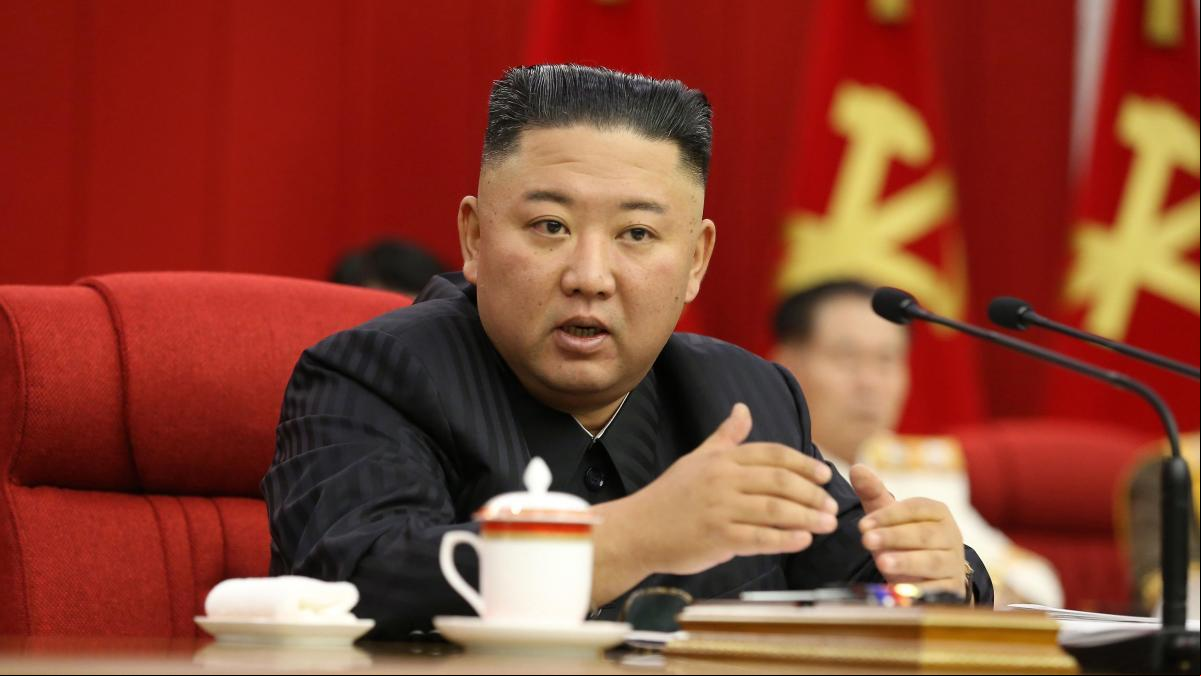 Kim Jong-un pide a los norcoreanos que sean súbditos y patriotas en plena crisis alimentaria Kim Jong-un pide a los norcoreanos que sean súbditos y patriotas en plena crisis alimentaria
