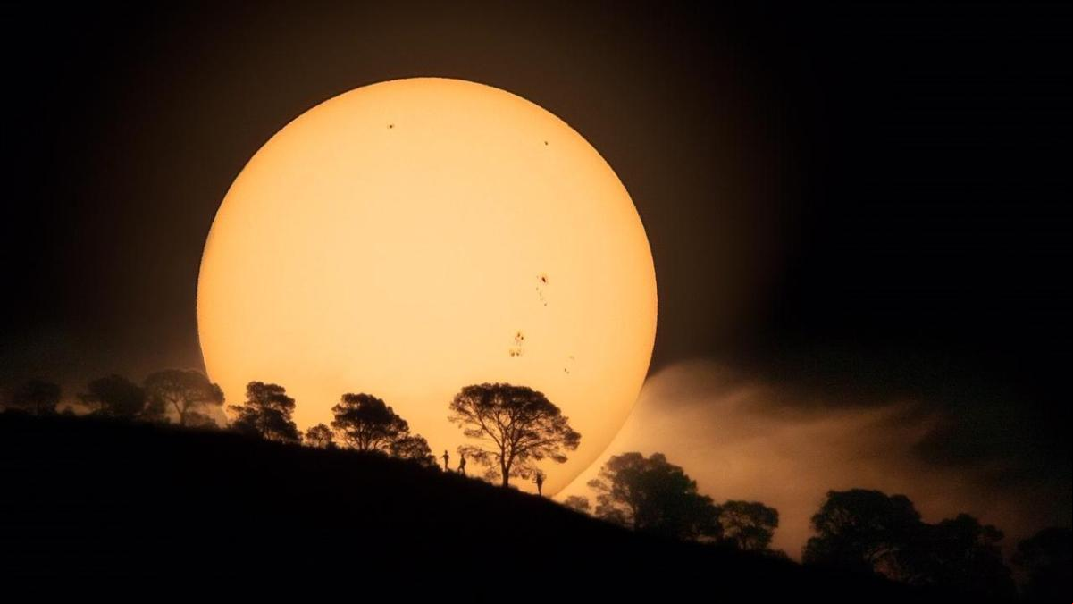 La imagen de las manchas solares en Alicante premiada por la NASA