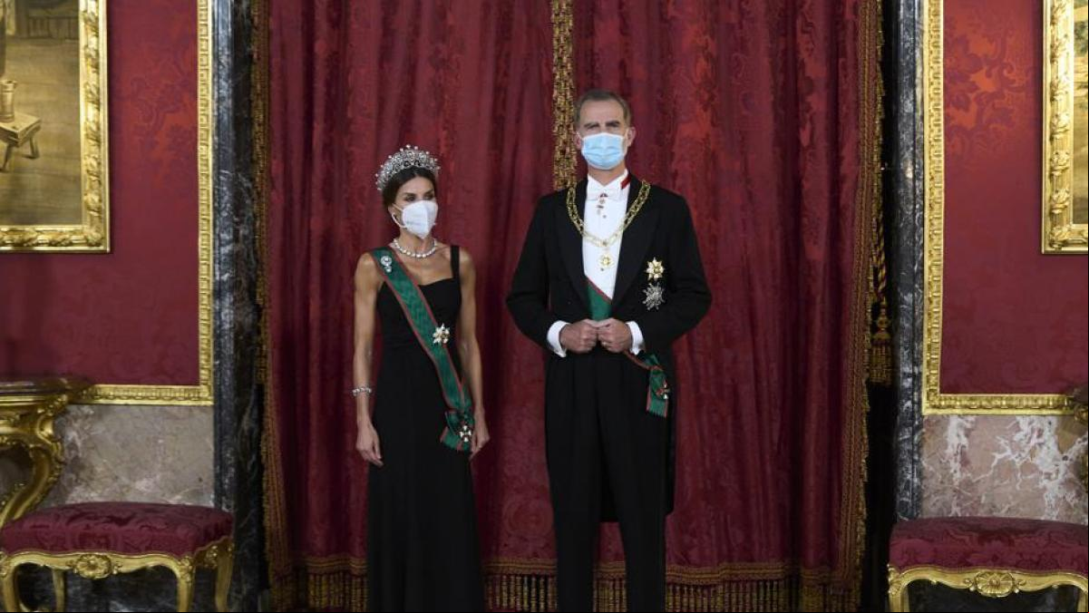 Letizia y las siete tiaras reales