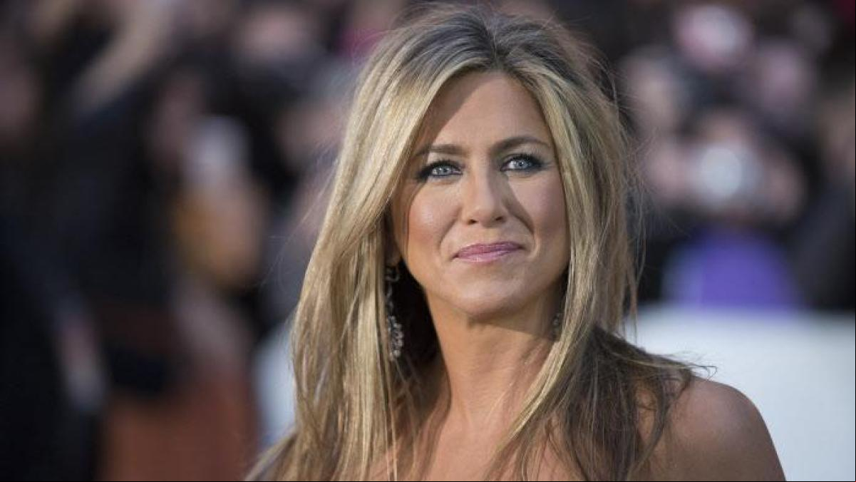 Jennifer Aniston reivindica la belleza real con dos fotos sin maquillaje