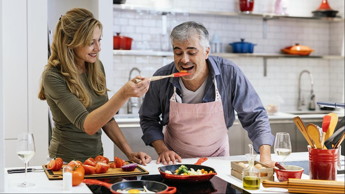 Rebajas Le Creuset: Cocottes, tazas, sartenes y otras grandes opciones para nuestra cocina