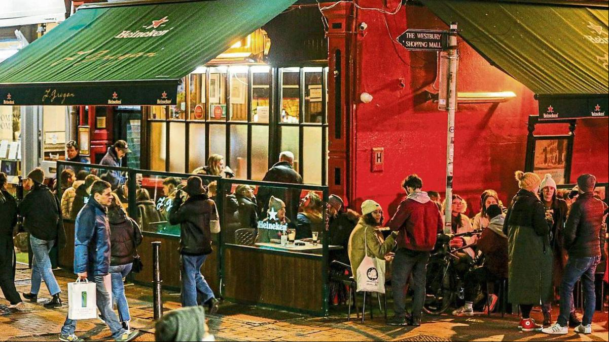 The Temple Bar, el barrio de Dublín con un pub en cada esquina