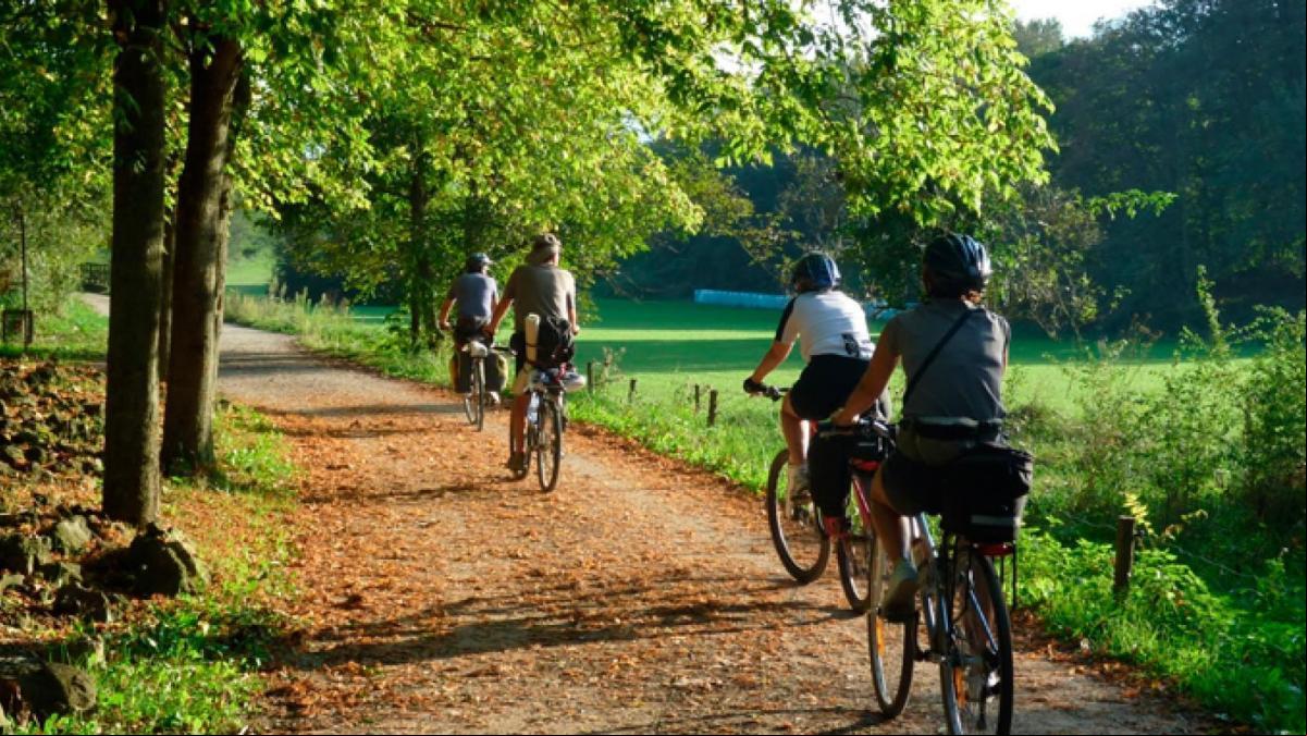 Hombre, de entre 46 y 60 años y un poder adquisitivo medio alto, el perfil del cicloturista de Girona