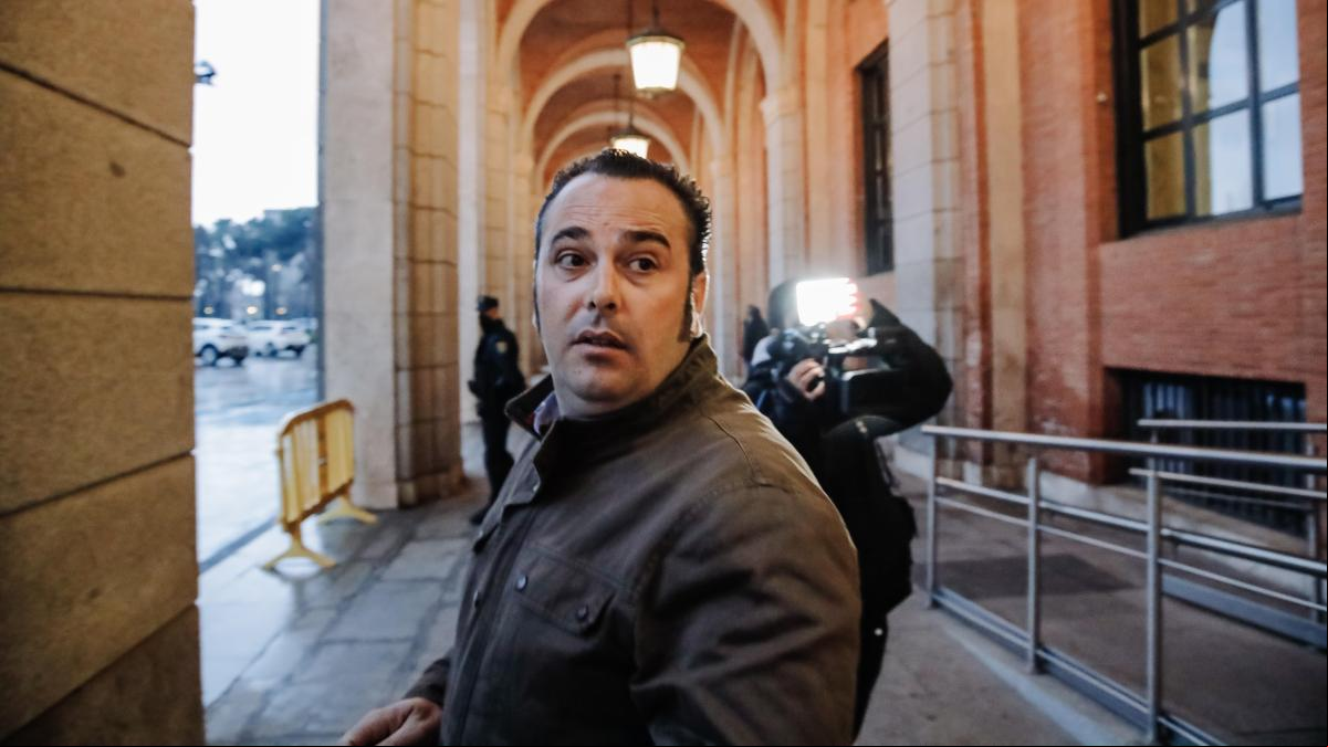 Scholz paró a Manolín