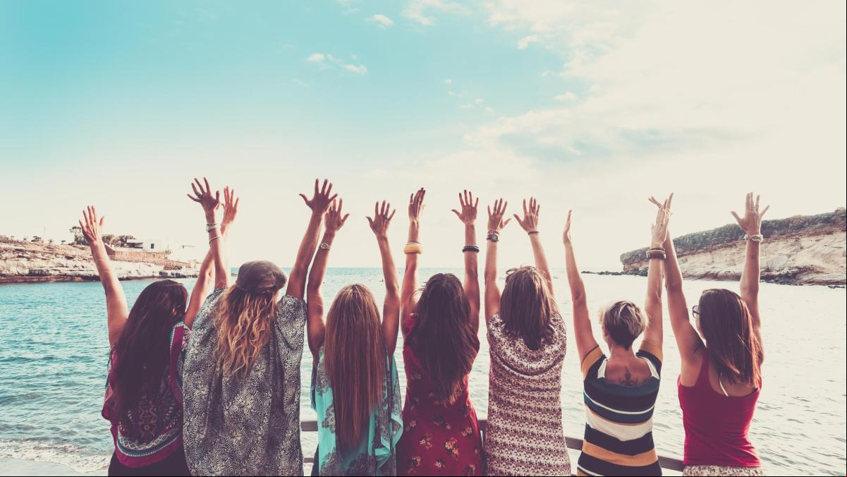 València emulará a Málaga con las despedidas y prohibirá grandes escándalos en la vía pública