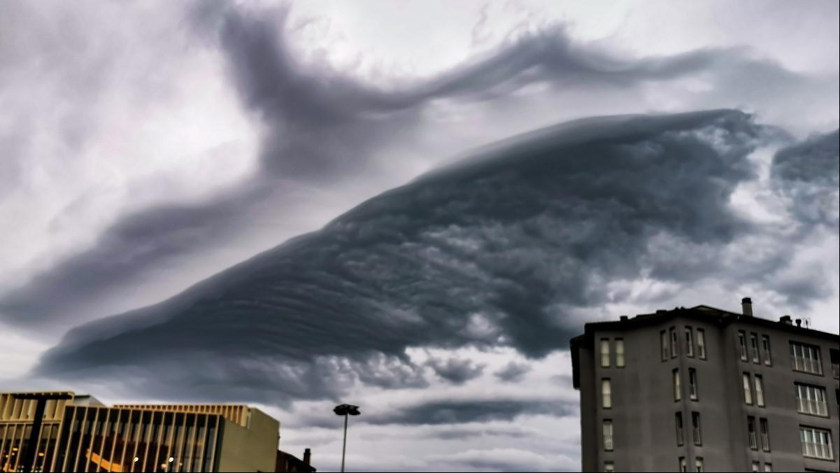 Nube fantasma sobre Vic